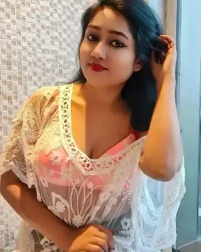 Escorts Service Adoor