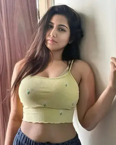 Call Girl Service Adoor